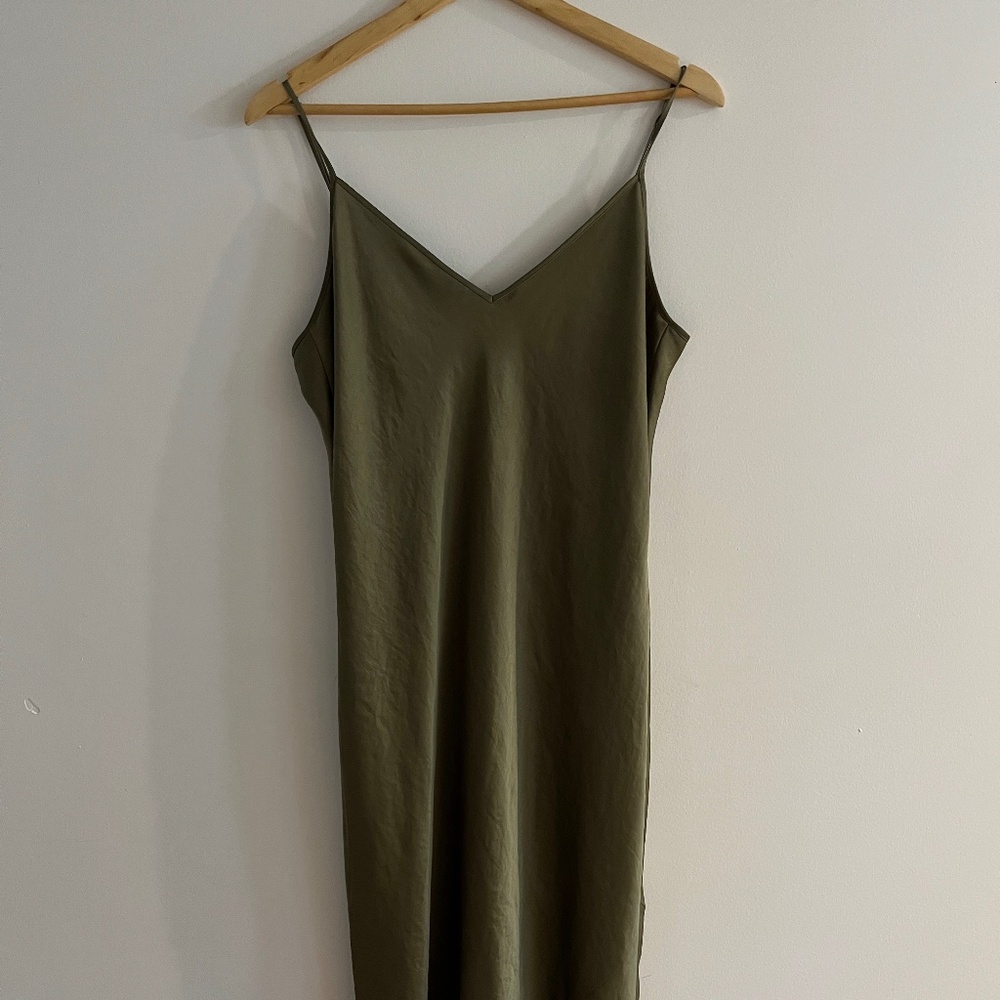 Wilfred - Only Slip Satin Midi Dress